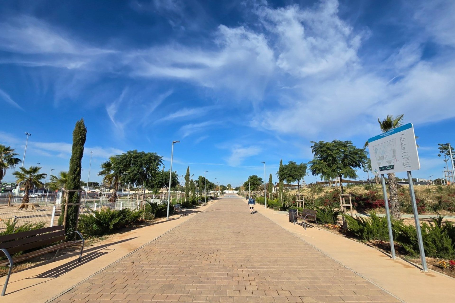 Resale - Villa - Torrevieia - El Chaparral