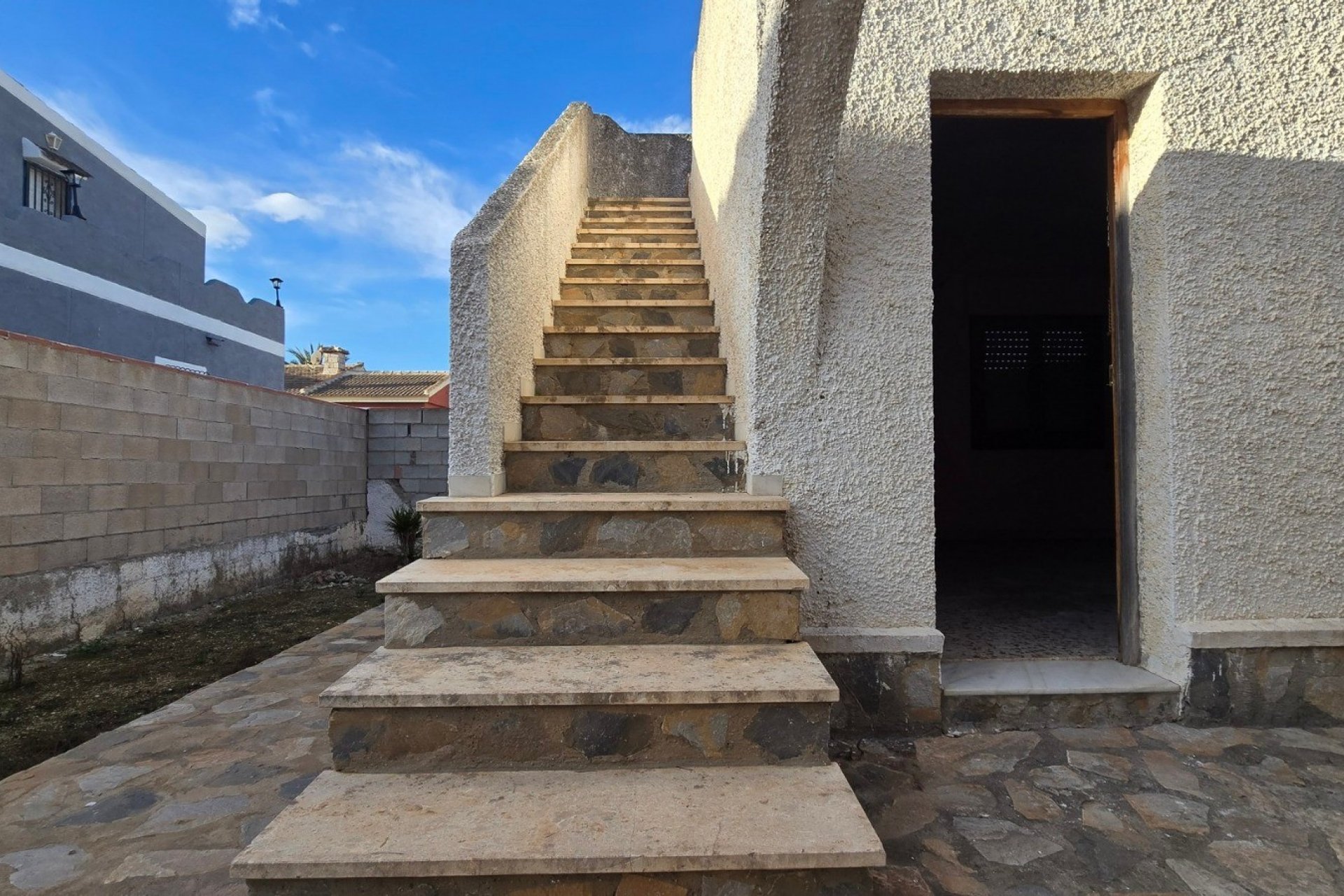 Resale - Villa - Torrevieia - El Chaparral