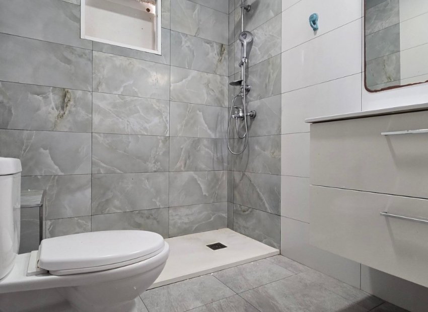 Resale - Villa - Torrevieia - El Chaparral