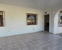 Resale - Villa - Torrevieia - El Chaparral