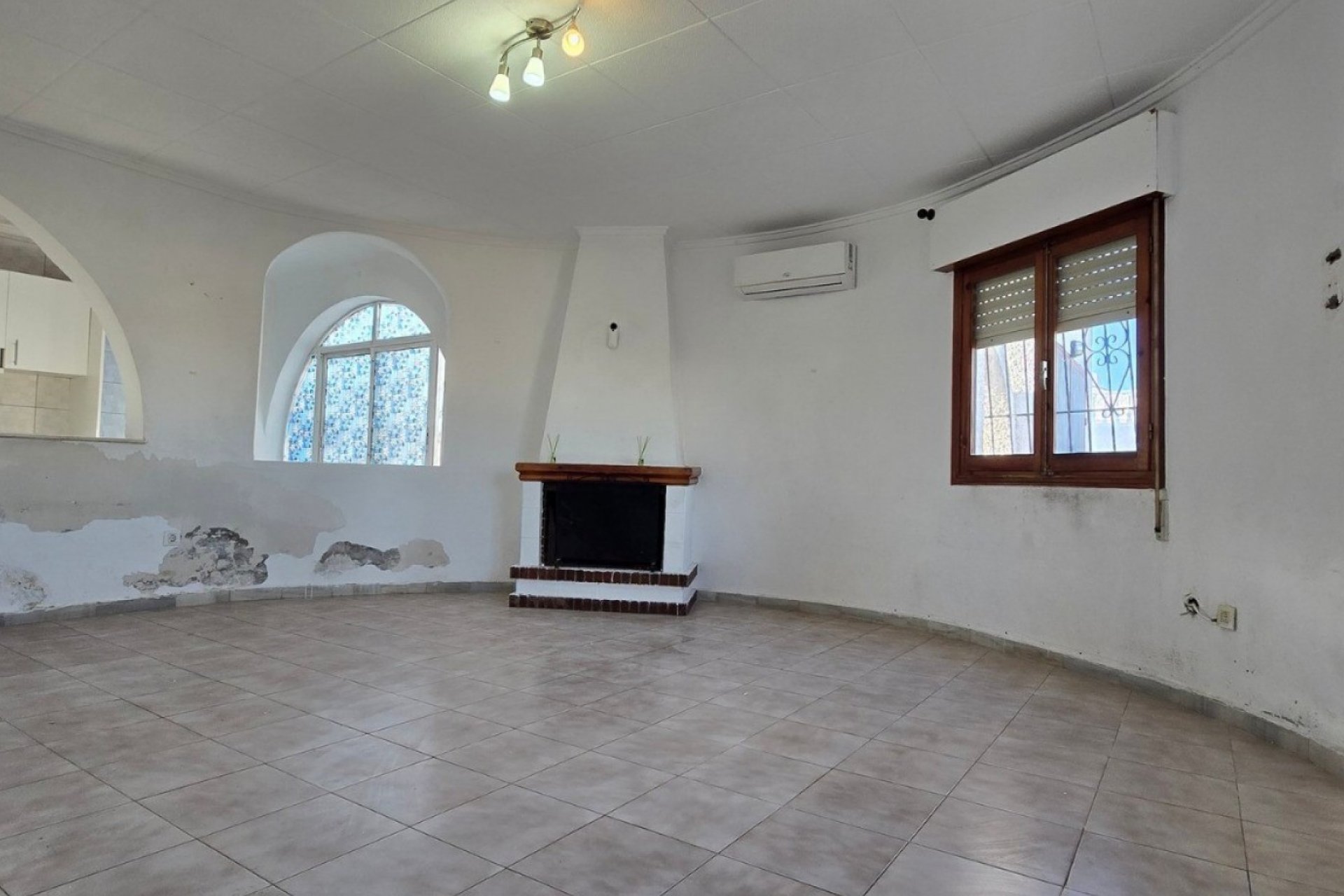 Resale - Villa - Torrevieia - El Chaparral