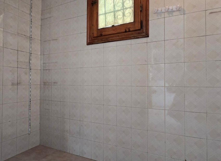 Resale - Villa - Torrevieia - El Chaparral