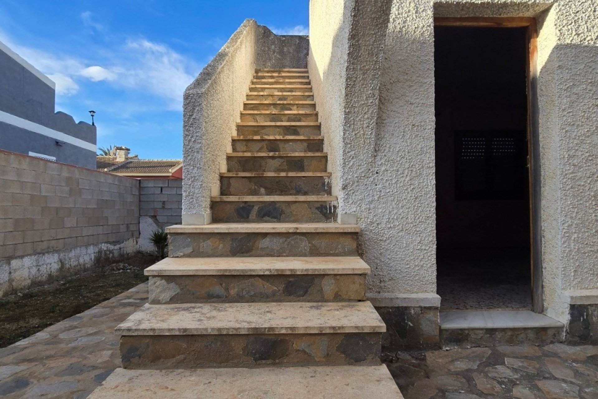 Resale - Villa - Torrevieia - El Chaparral