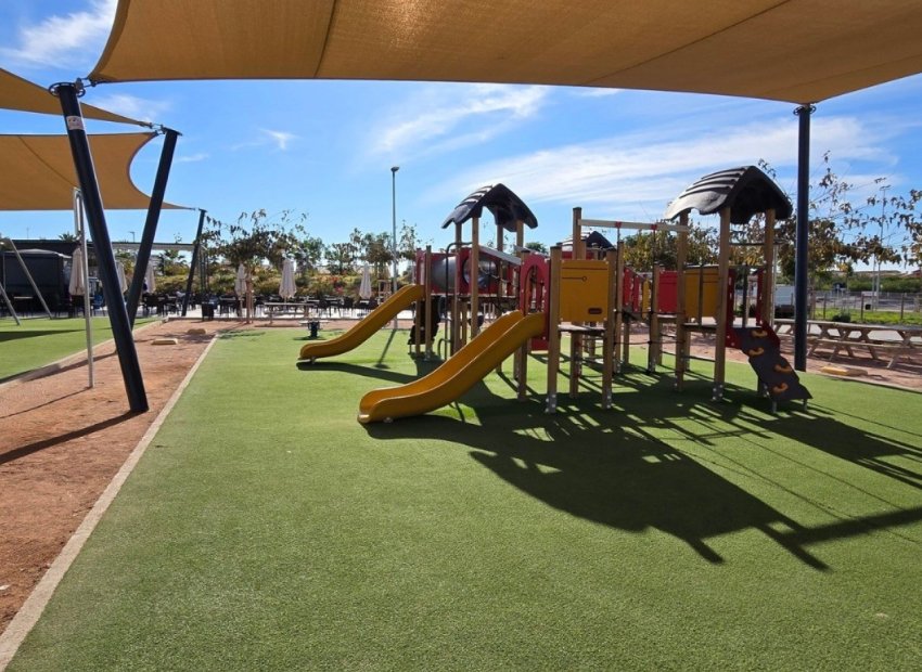 Resale - Villa - Torrevieia - El Chaparral