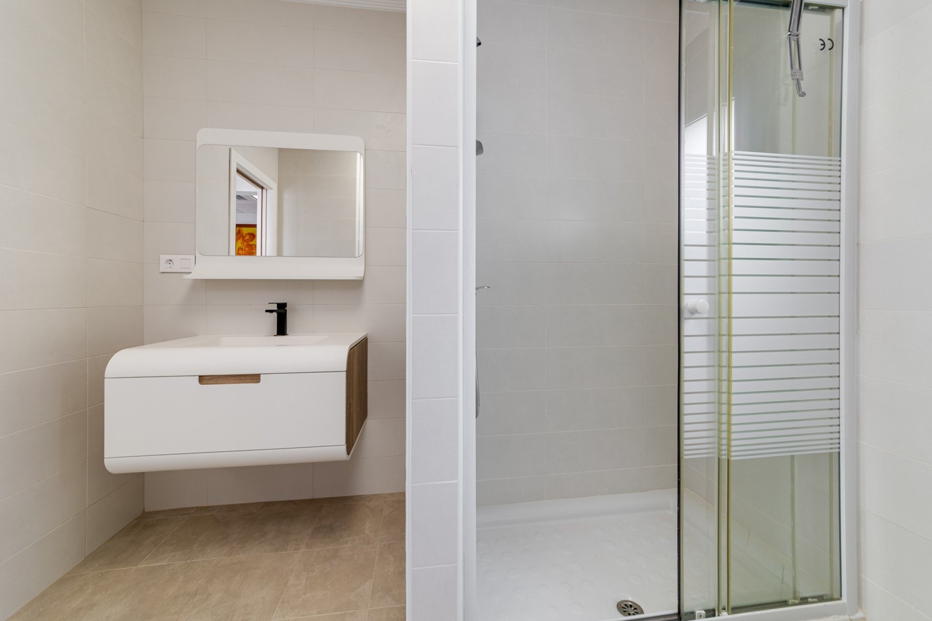 Resale - Villa - Torrevieia - La Mata