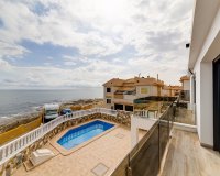 Resale - Villa - Torrevieia - La Mata