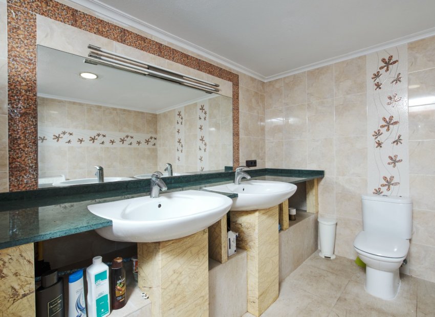 Resale - Villa - Torrevieia - La Mata