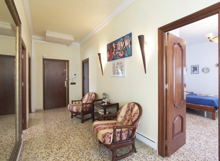 Resale - Villa - Torrevieia - La Mata