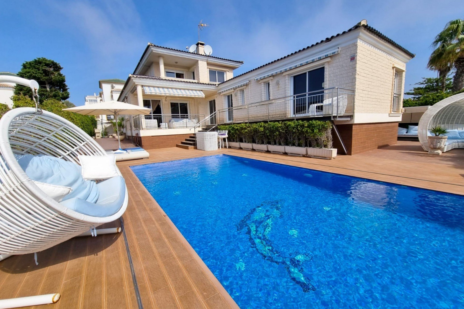 Resale - Villa - Torrevieia - La Mata