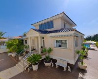 Resale - Villa - Torrevieia - La Mata