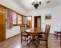 Resale - Villa - Torrevieia - La Mata