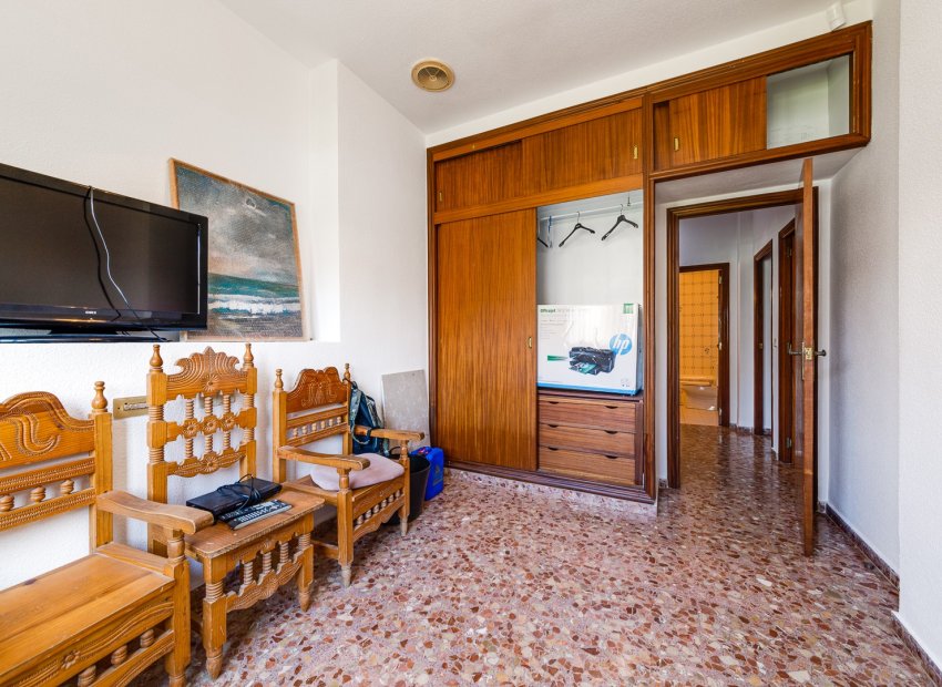 Resale - Villa - Torrevieia - La Mata