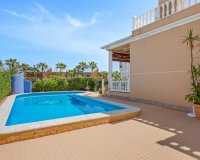Resale - Villa - Torrevieia - La Mata