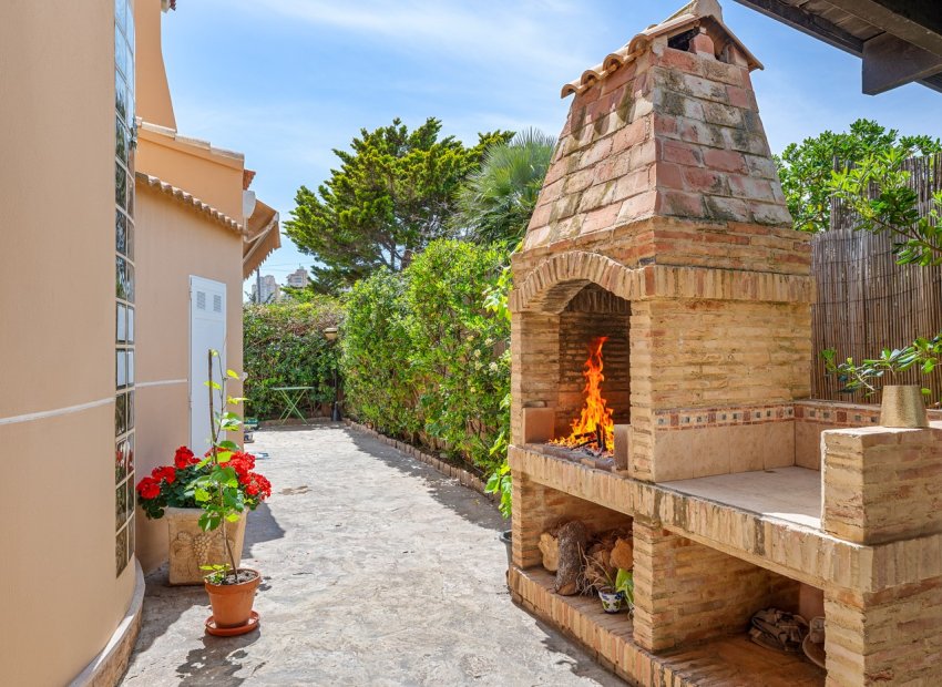 Resale - Villa - Torrevieia - La Mata