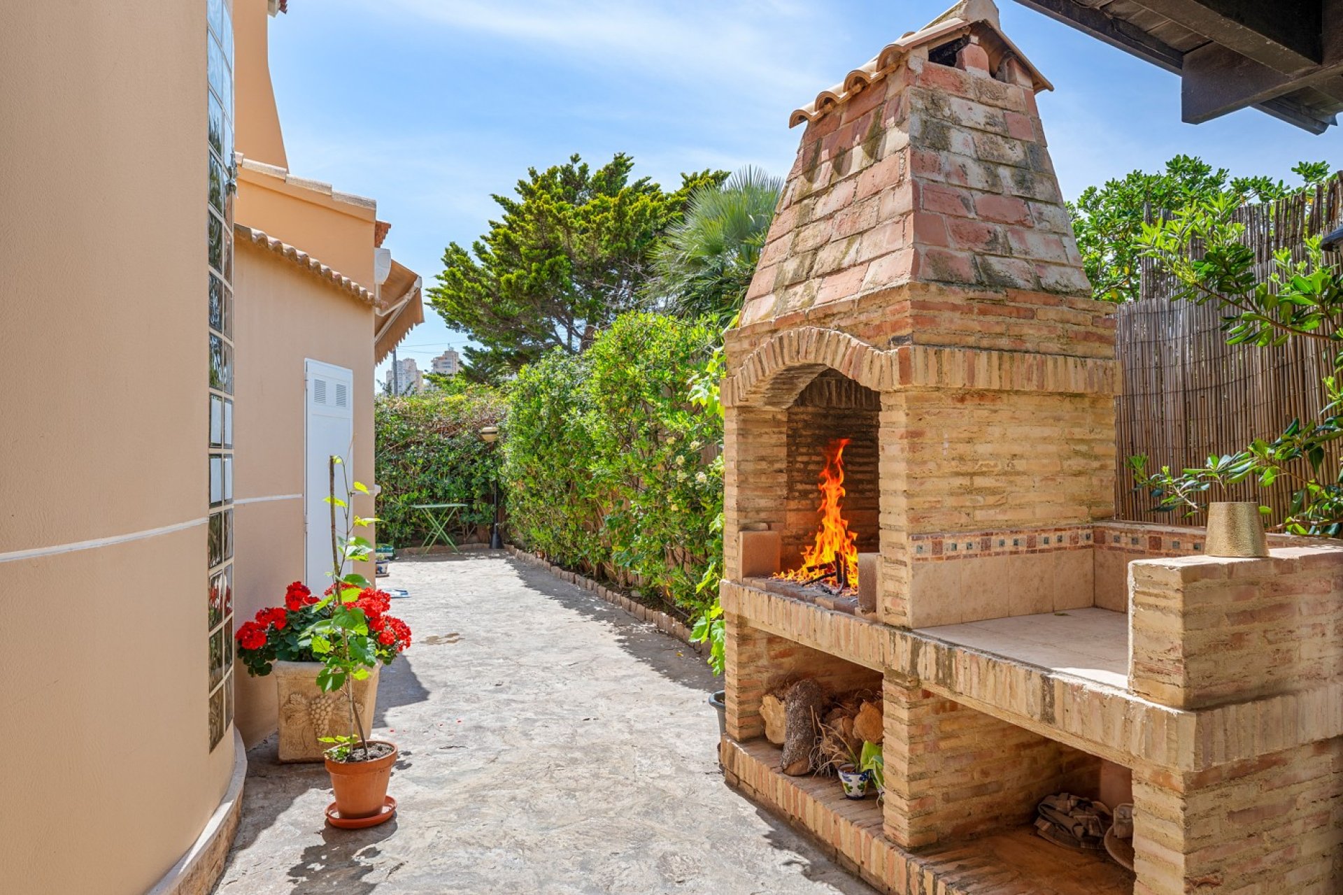 Resale - Villa - Torrevieia - La Mata