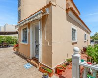 Resale - Villa - Torrevieia - La Mata