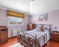 Resale - Villa - Torrevieia - La Mata