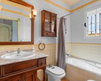 Resale - Villa - Torrevieia - La Mata
