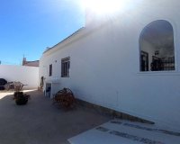 Resale - Villa - Torrevieia - La Siesta