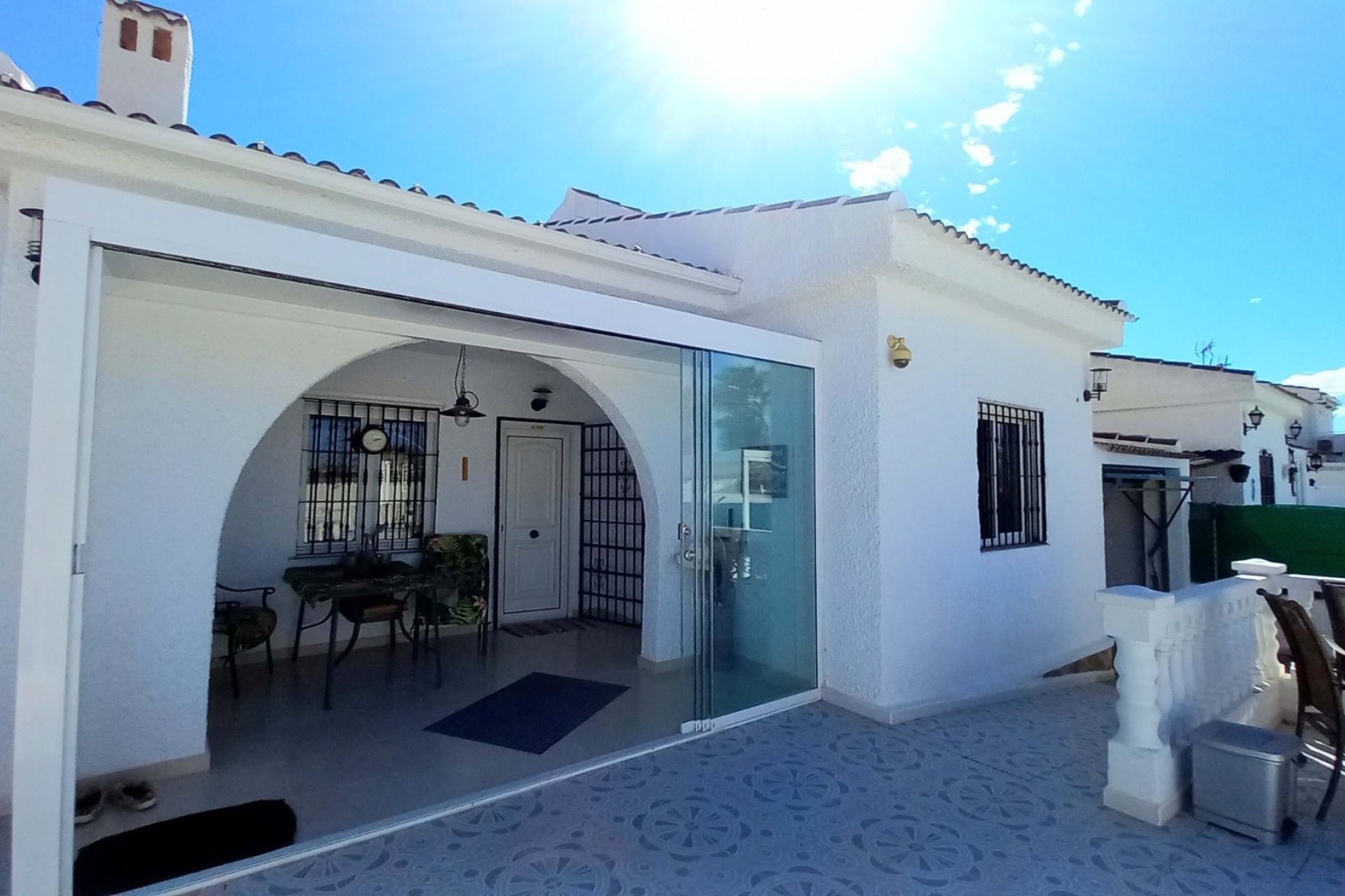 Resale - Villa - Torrevieia - La Siesta