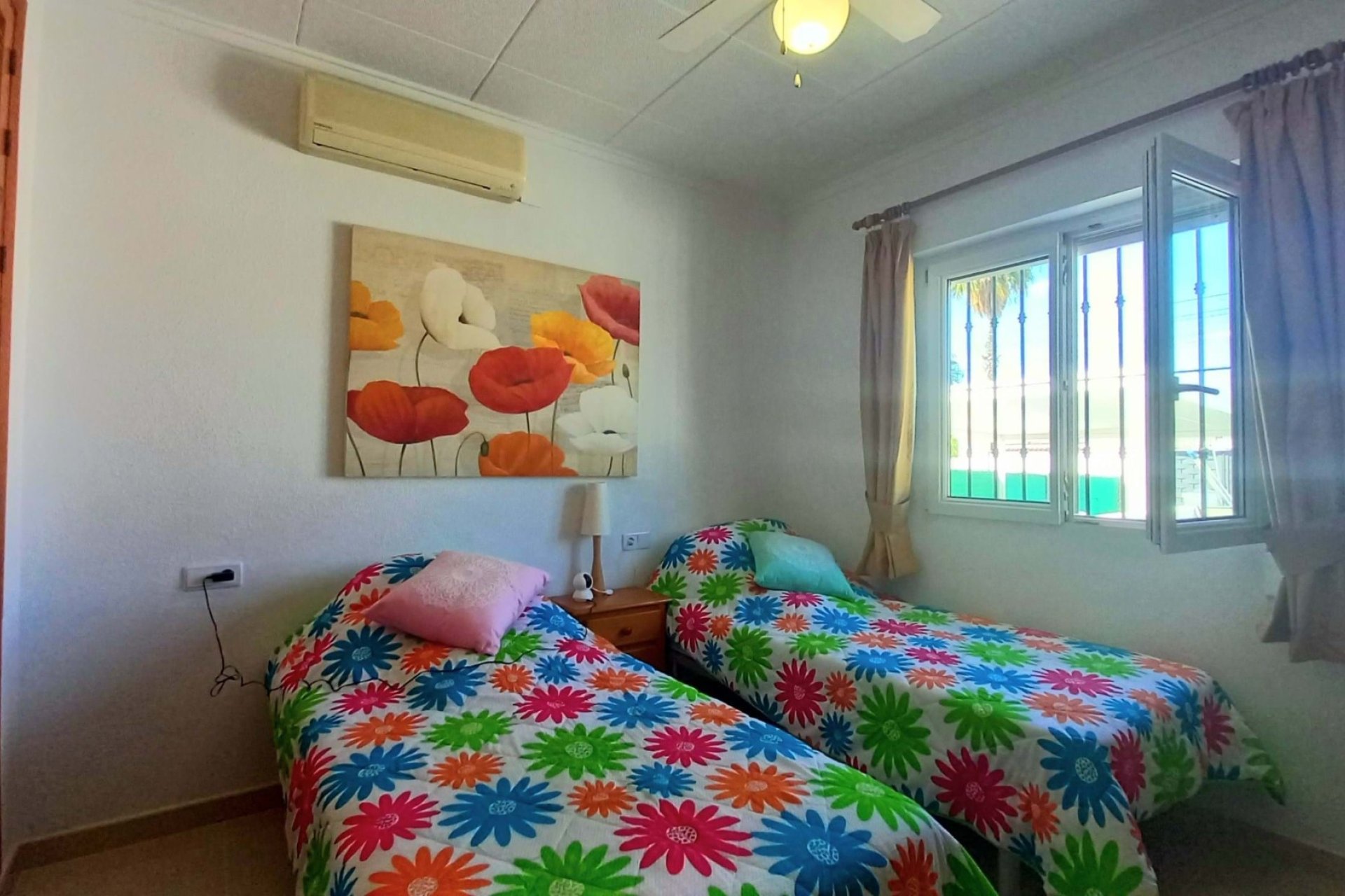 Resale - Villa - Torrevieia - La Siesta