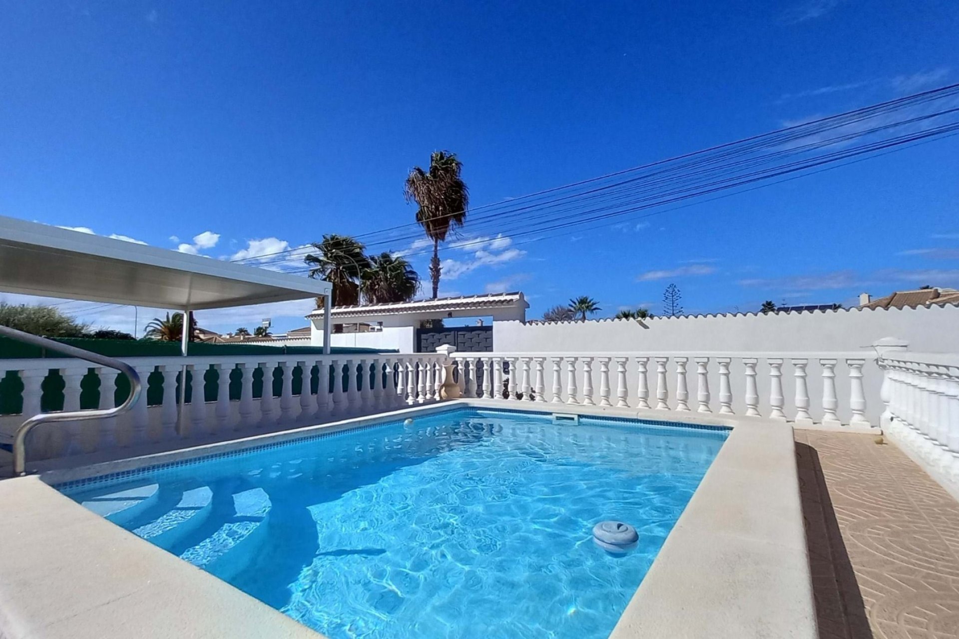 Resale - Villa - Torrevieia - La Siesta