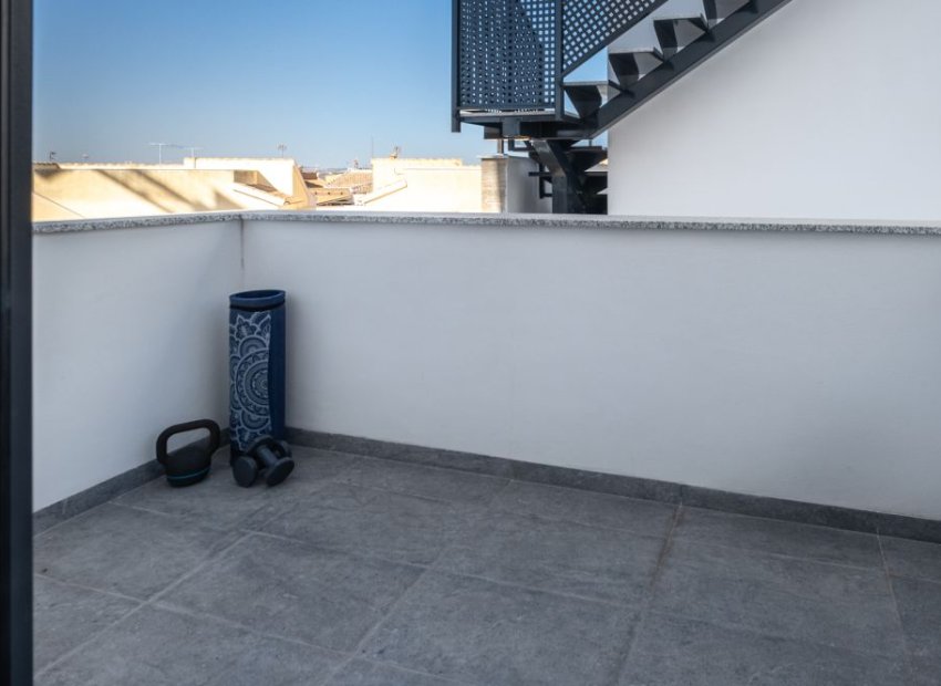 Resale - Villa - Torrevieia - La Siesta