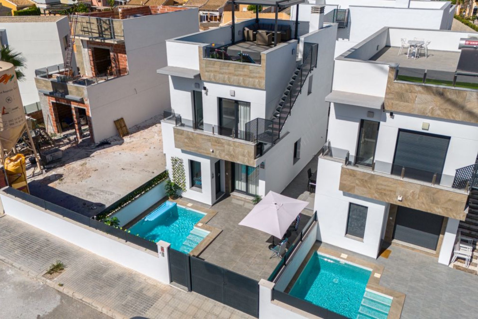 Resale - Villa - Torrevieia - La Siesta