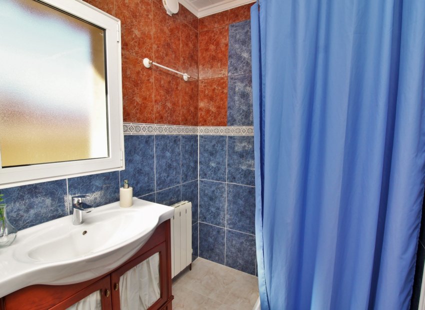 Resale - Villa - Torrevieia - La Siesta