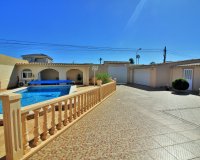 Resale - Villa - Torrevieia - La Siesta