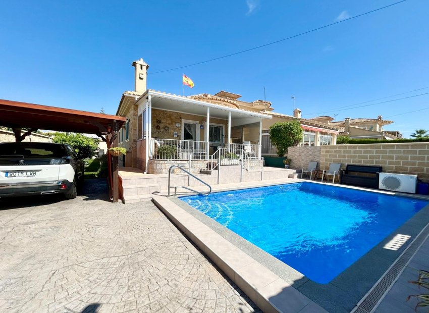 Resale - Villa - Torrevieia - La Siesta