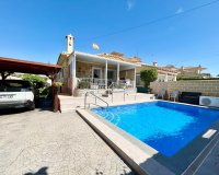 Resale - Villa - Torrevieia - La Siesta