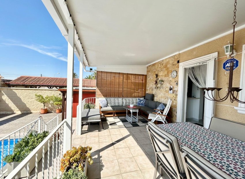 Resale - Villa - Torrevieia - La Siesta