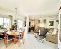 Resale - Villa - Torrevieia - La Siesta