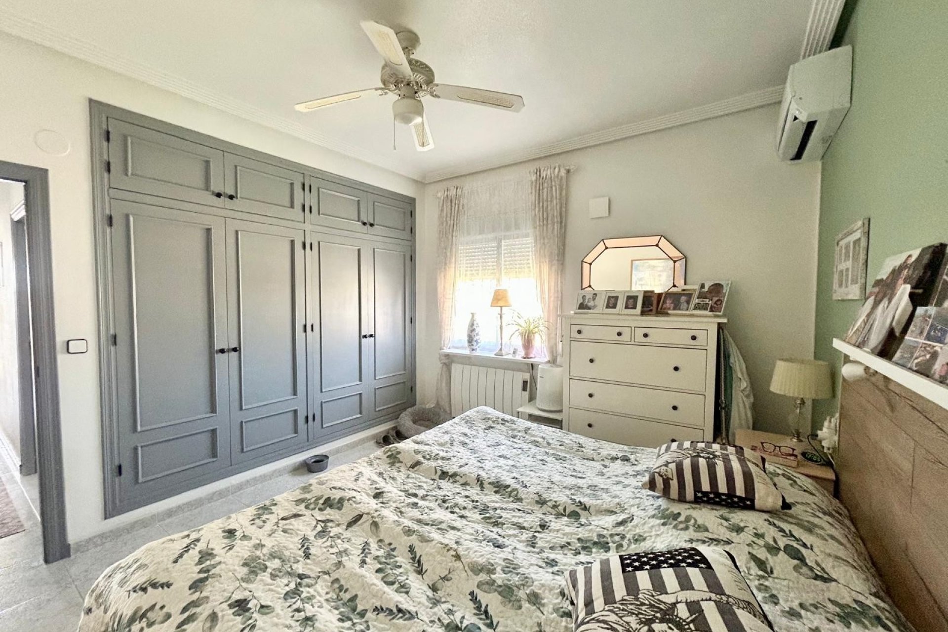 Resale - Villa - Torrevieia - La Siesta