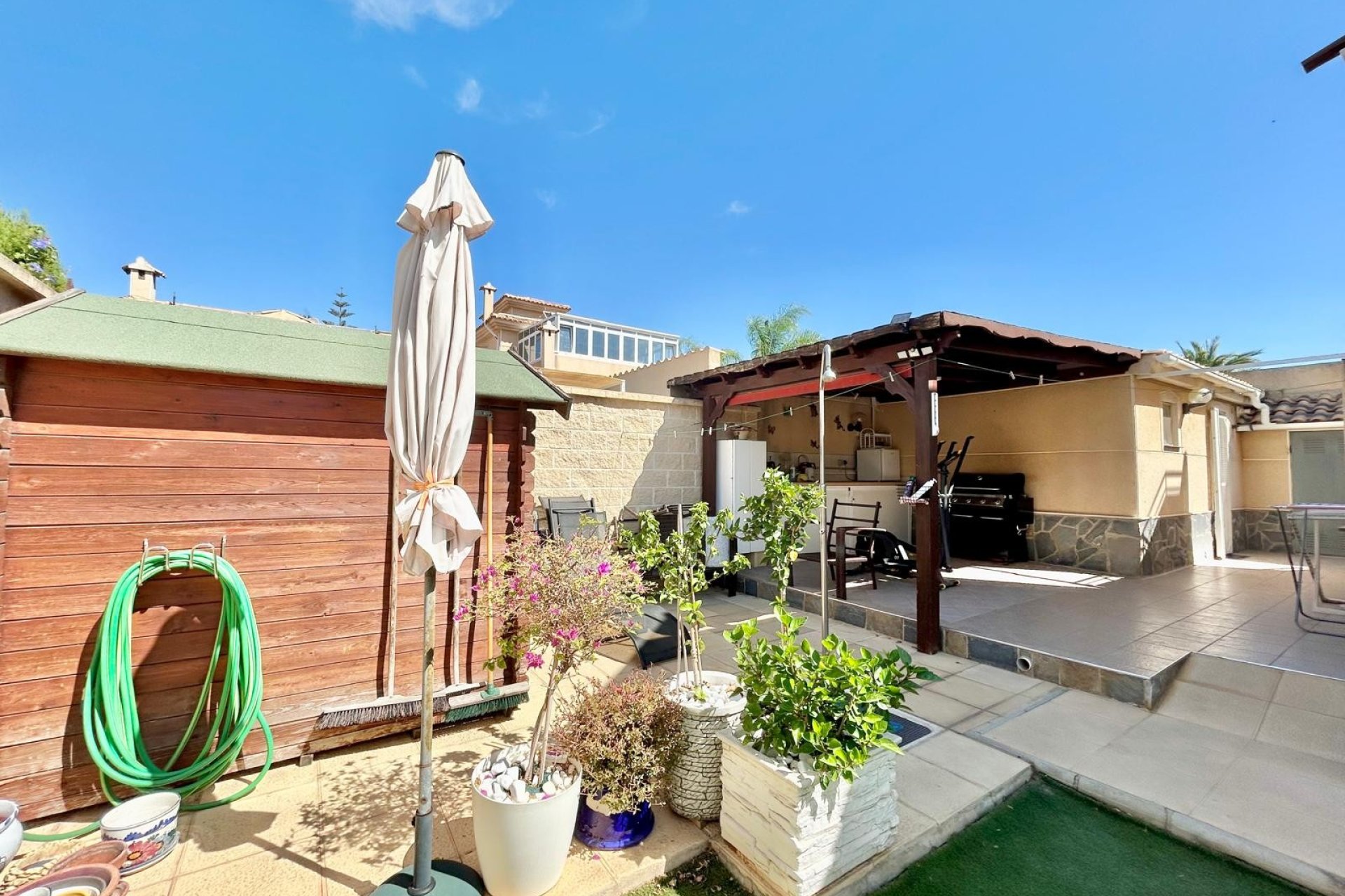 Resale - Villa - Torrevieia - La Siesta