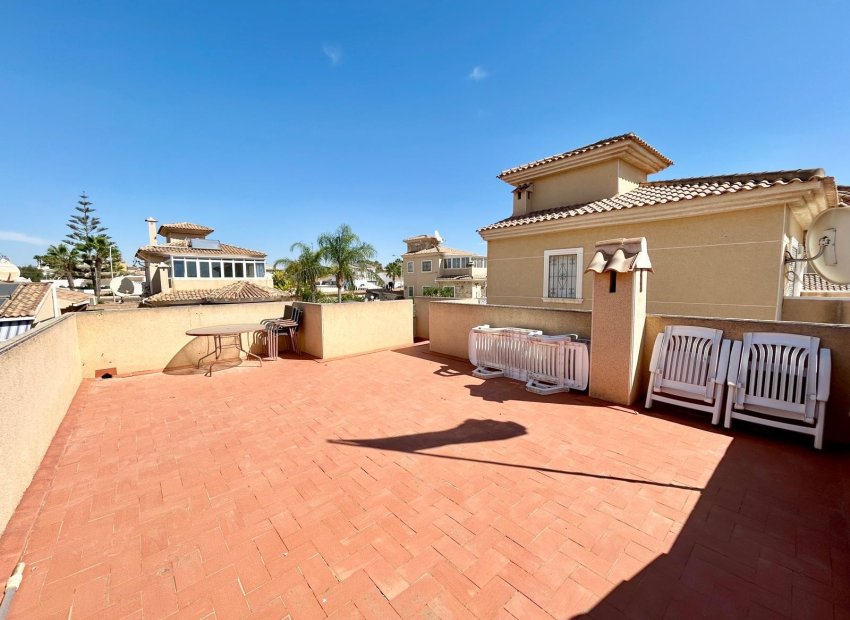 Resale - Villa - Torrevieia - La Siesta