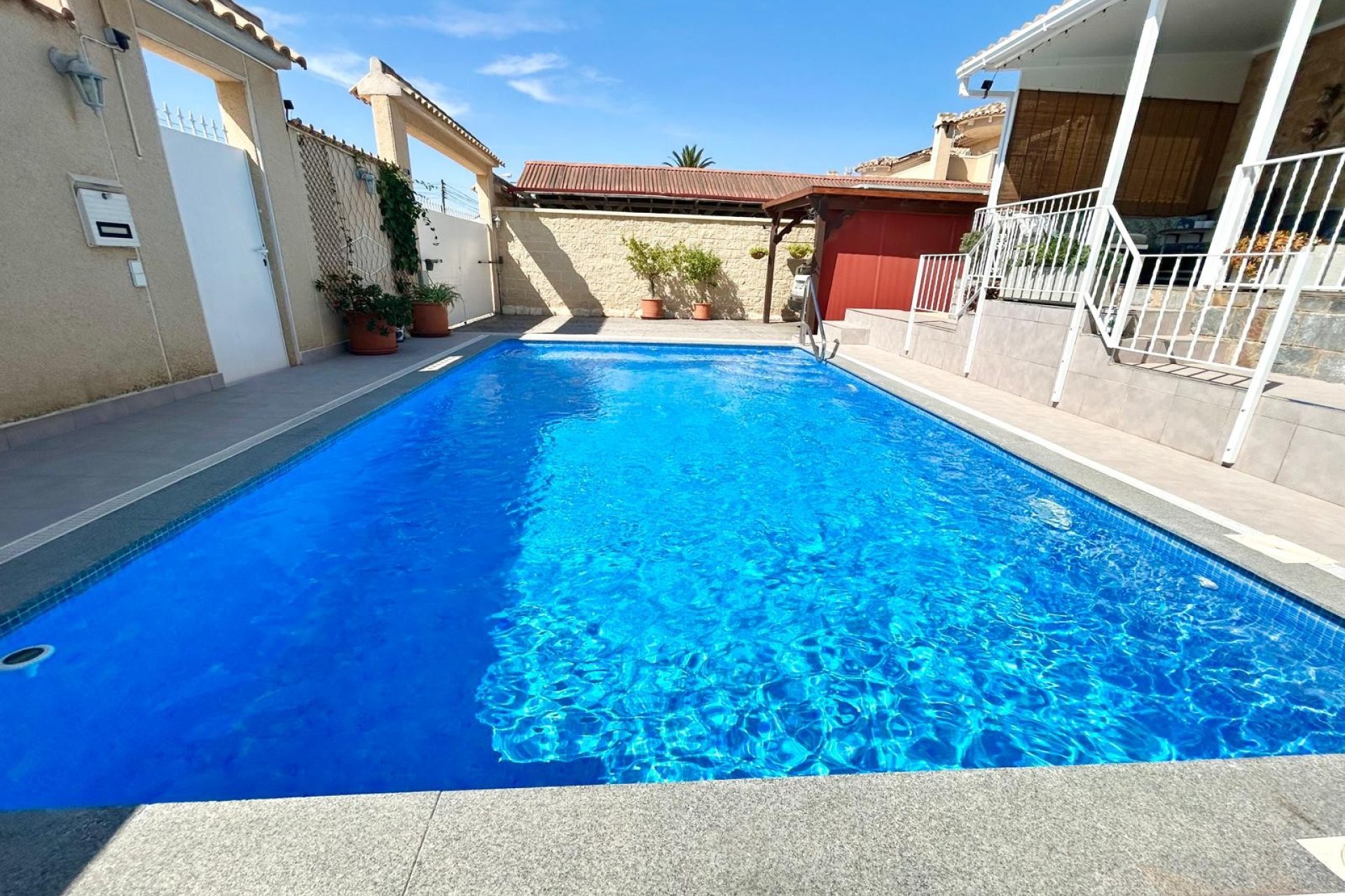 Resale - Villa - Torrevieia - La Siesta