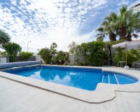 Resale - Villa - Torrevieia - La Siesta