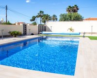 Resale - Villa - Torrevieia - La Siesta
