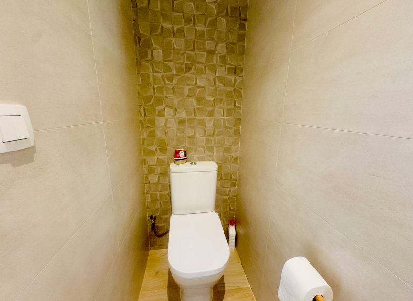 Resale - Villa - Torrevieia - La Siesta