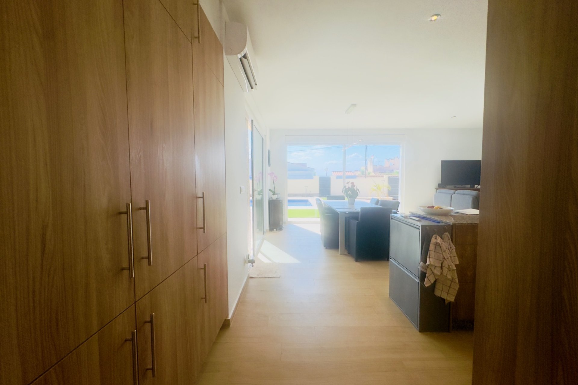 Resale - Villa - Torrevieia - La Siesta