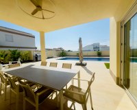 Resale - Villa - Torrevieia - La Siesta