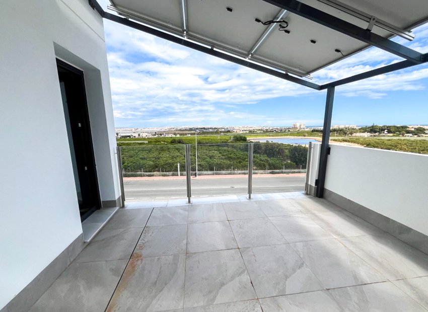 Resale - Villa - Torrevieia - Los Altos
