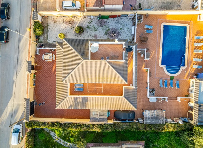 Resale - Villa - Torrevieia - LOS BALCONES - LOS ALTOS