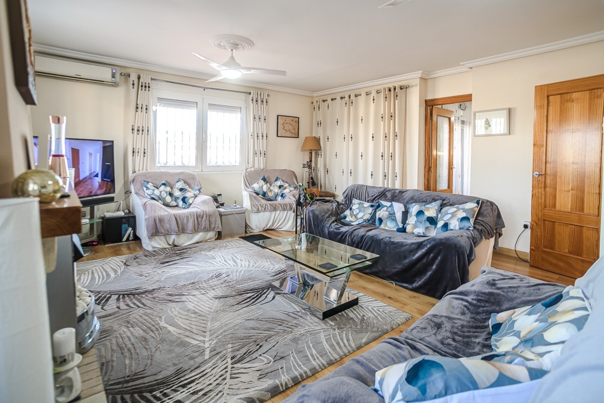 Resale - Villa - Torrevieia - LOS BALCONES - LOS ALTOS