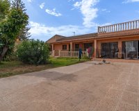Resale - Villa - Torrevieia - LOS BALCONES - LOS ALTOS