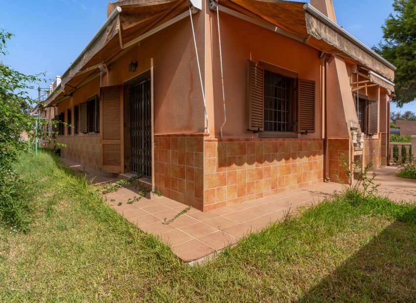 Resale - Villa - Torrevieia - LOS BALCONES - LOS ALTOS
