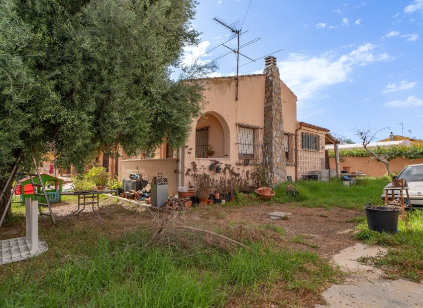Resale - Villa - Torrevieia - LOS BALCONES - LOS ALTOS