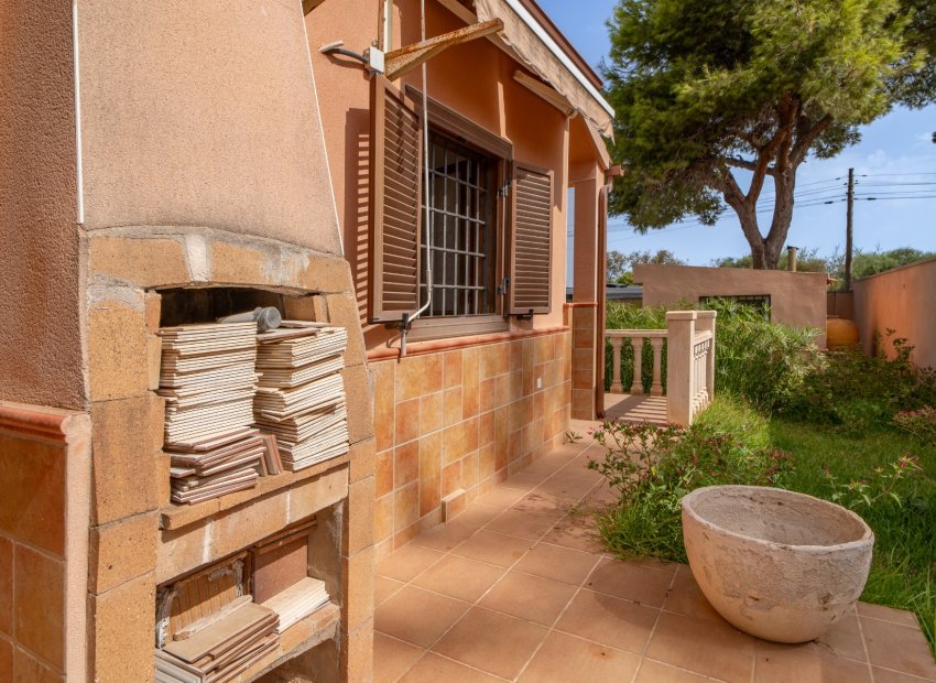 Resale - Villa - Torrevieia - LOS BALCONES - LOS ALTOS